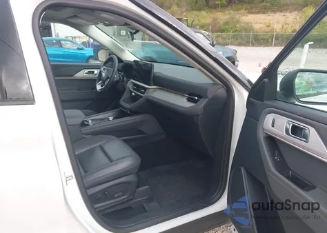 2025 Ford Explorer Active из США, поврежденный, VIN 1FMUK8DHXSGA70668